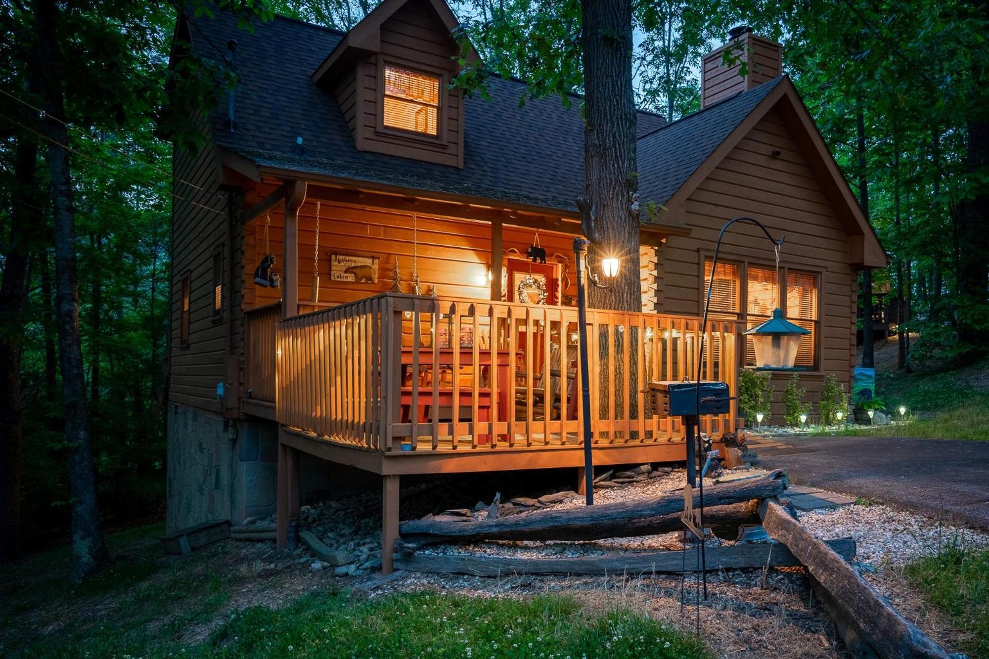 Cozy, Ada Accessible, Family Cabin With Hot Tub Sevierville Eksteriør bilde